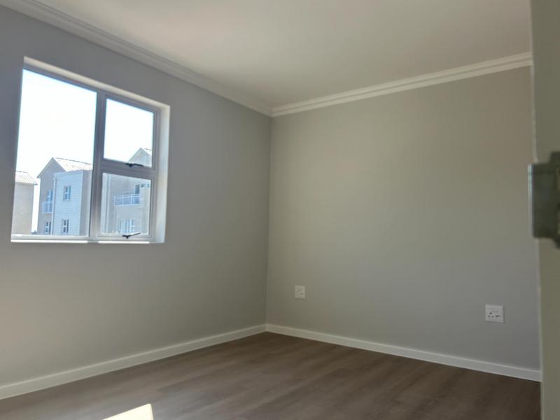 To Let 1 Bedroom Property for Rent in Sunningdale Western Cape